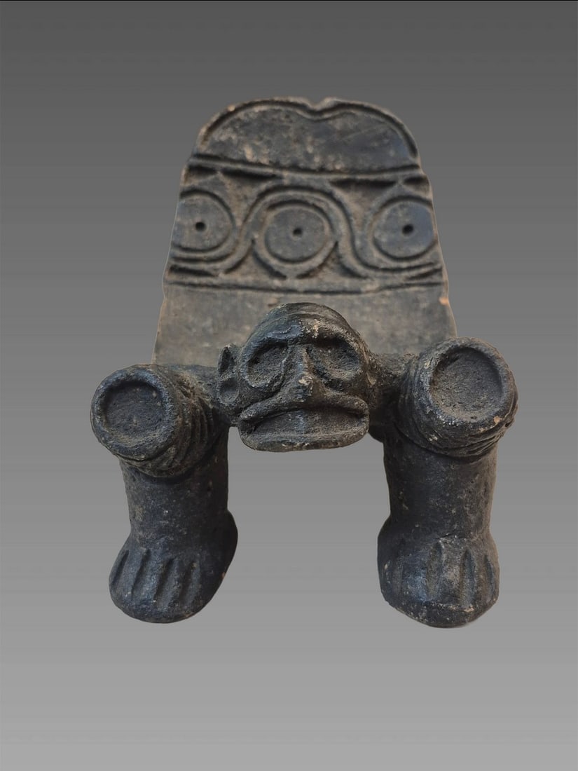 Pre-Columbian Taino Ceramic Duho Statue: Pre-Columbian Taino Ceramic Duho Statue, Taino Culture 1100 and 1500 A.D Dimensions: 4"x6"