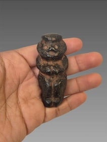 Ancient Hongshan Culture Neolithic Carved Jade 'Sun God' Figure