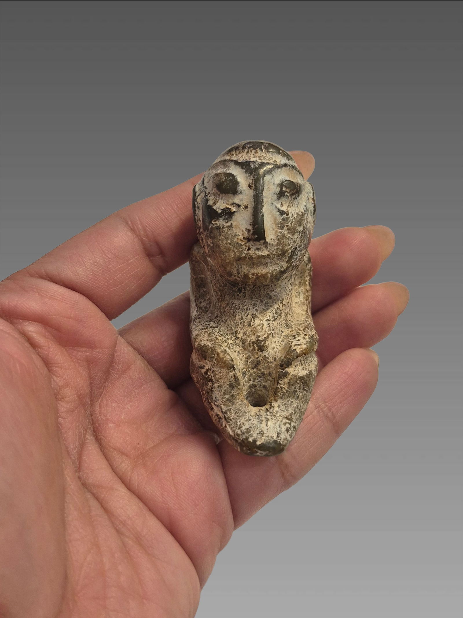 Ancient Hongshan Culture Carved Jade Sun God Amulet (1 of 6)