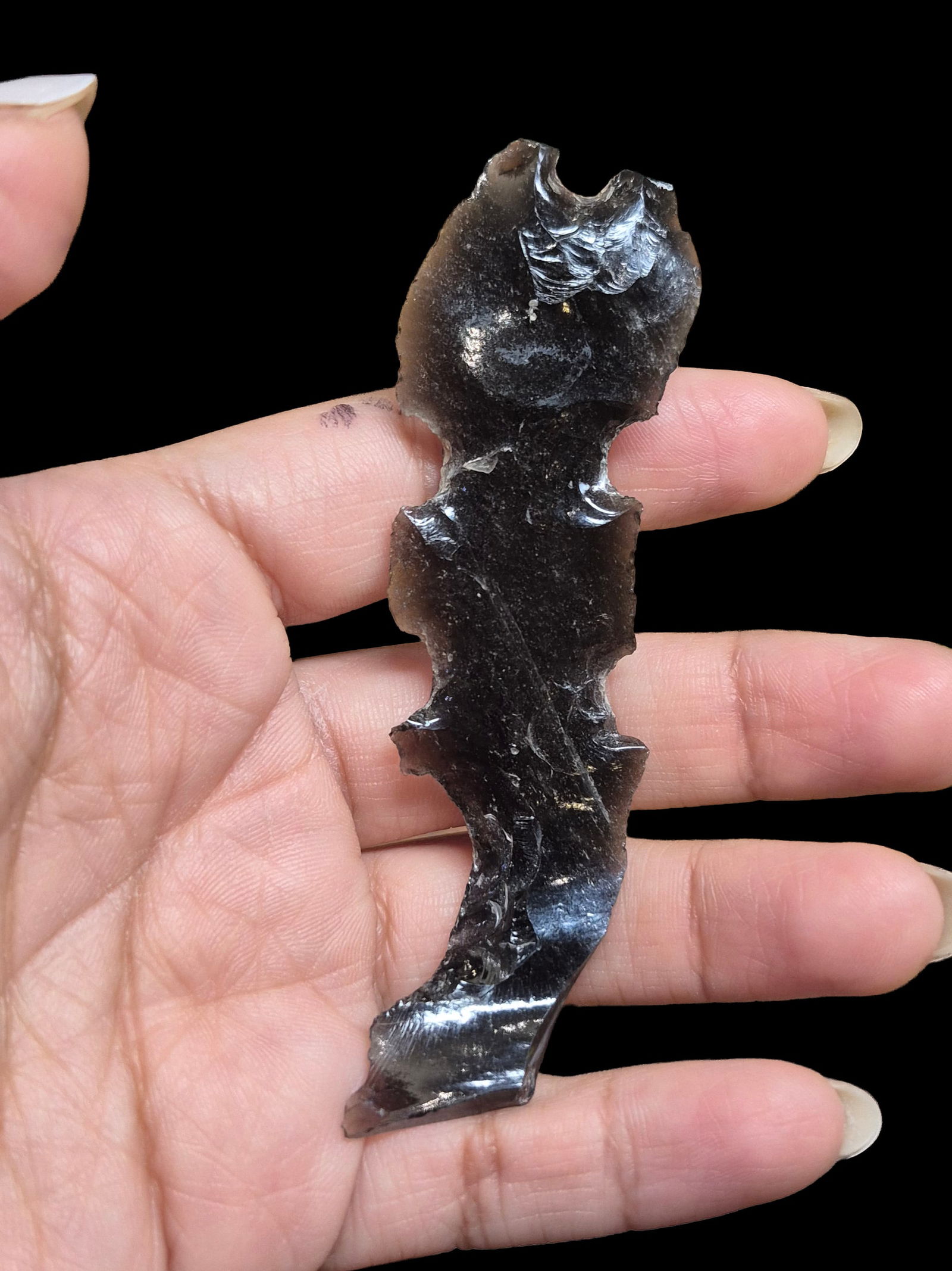 Pre-Columbian Mayan Death Bat Obsidian Eccentric, Camazotz Eccentric: 1"x3.25" Pre-Columbian Mayan Death Bat Obsidian Eccentric, Camazotz Eccentric, Flaked 3 Dimensional Body, Mesoamerica 300-800 CE