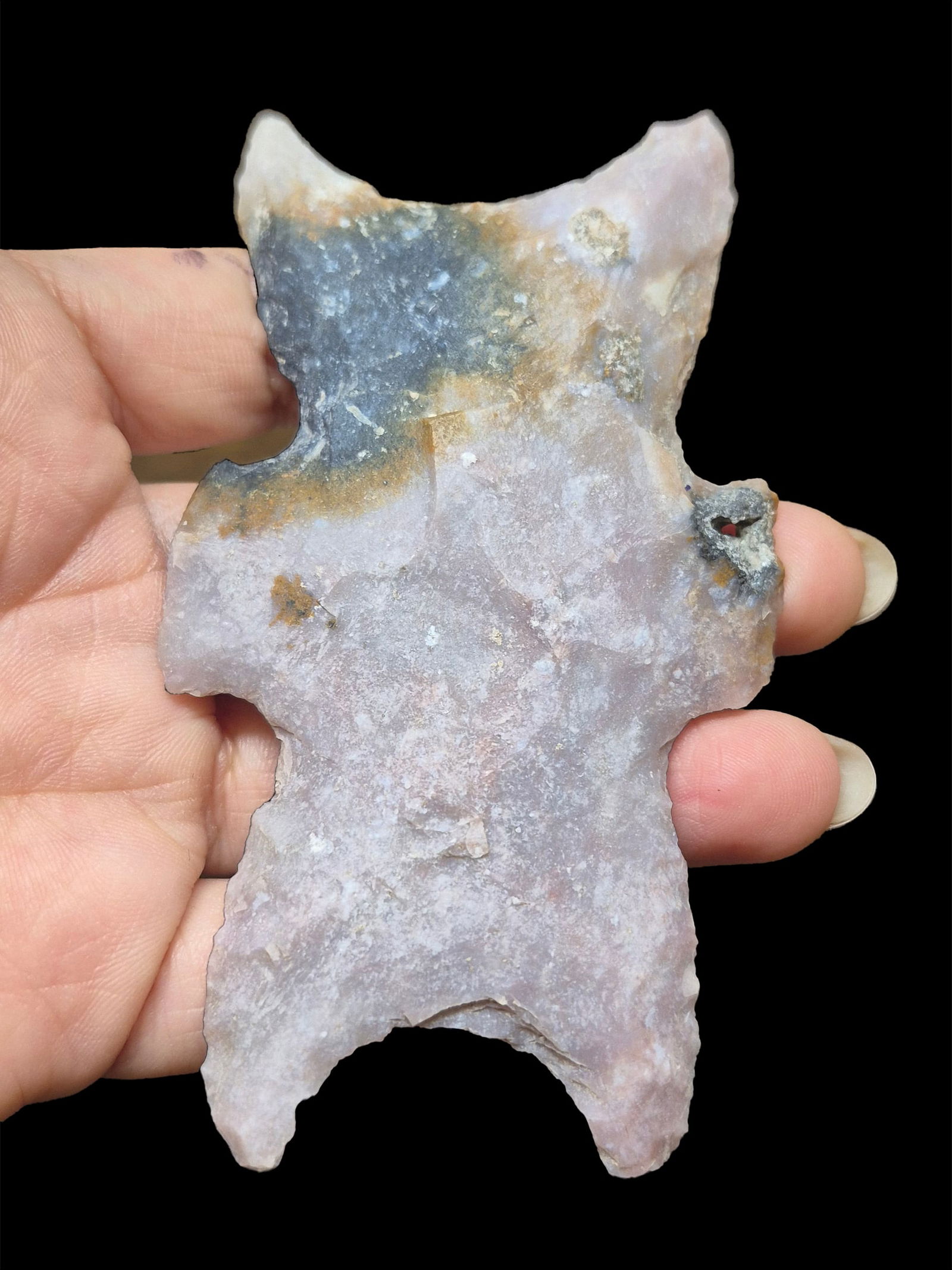 Pre-Columbian Flaked Chert Eccentric: 2"x3.8" Pre-Columbian Flaked Chert Eccentric, Mesoamerica 300-900 CE