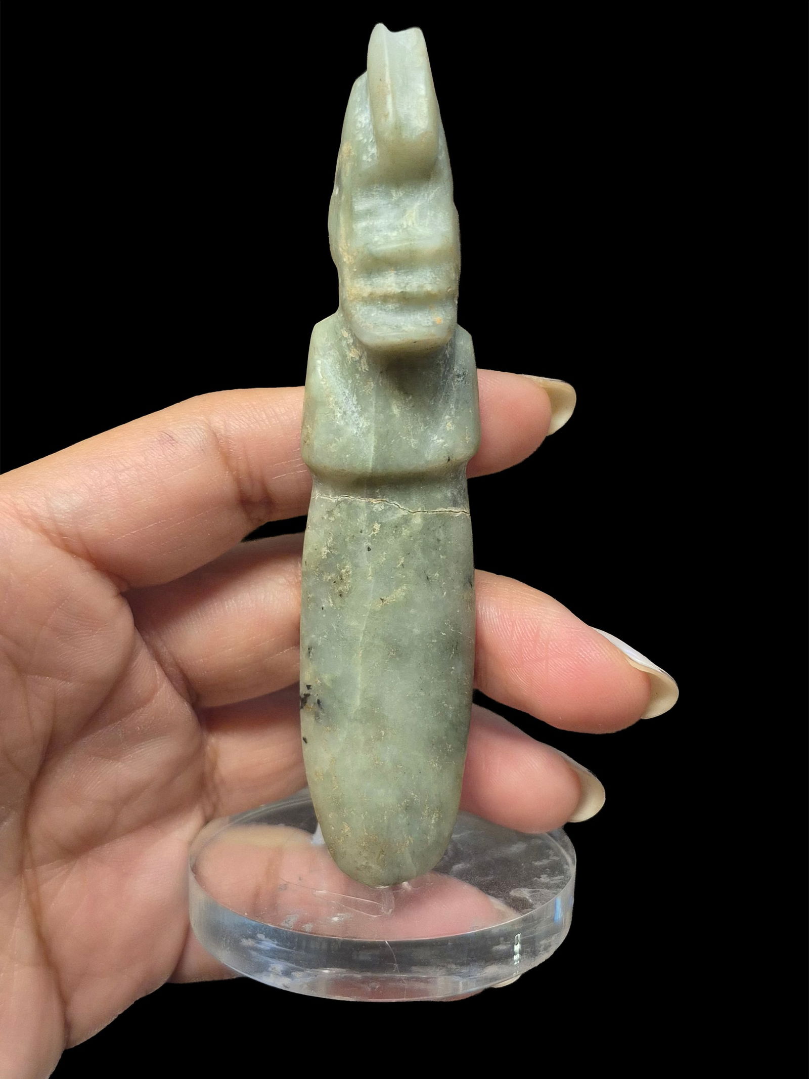 Pre-Columbian Crested Avian Jade Axe, Costa Rica (1 of 4)