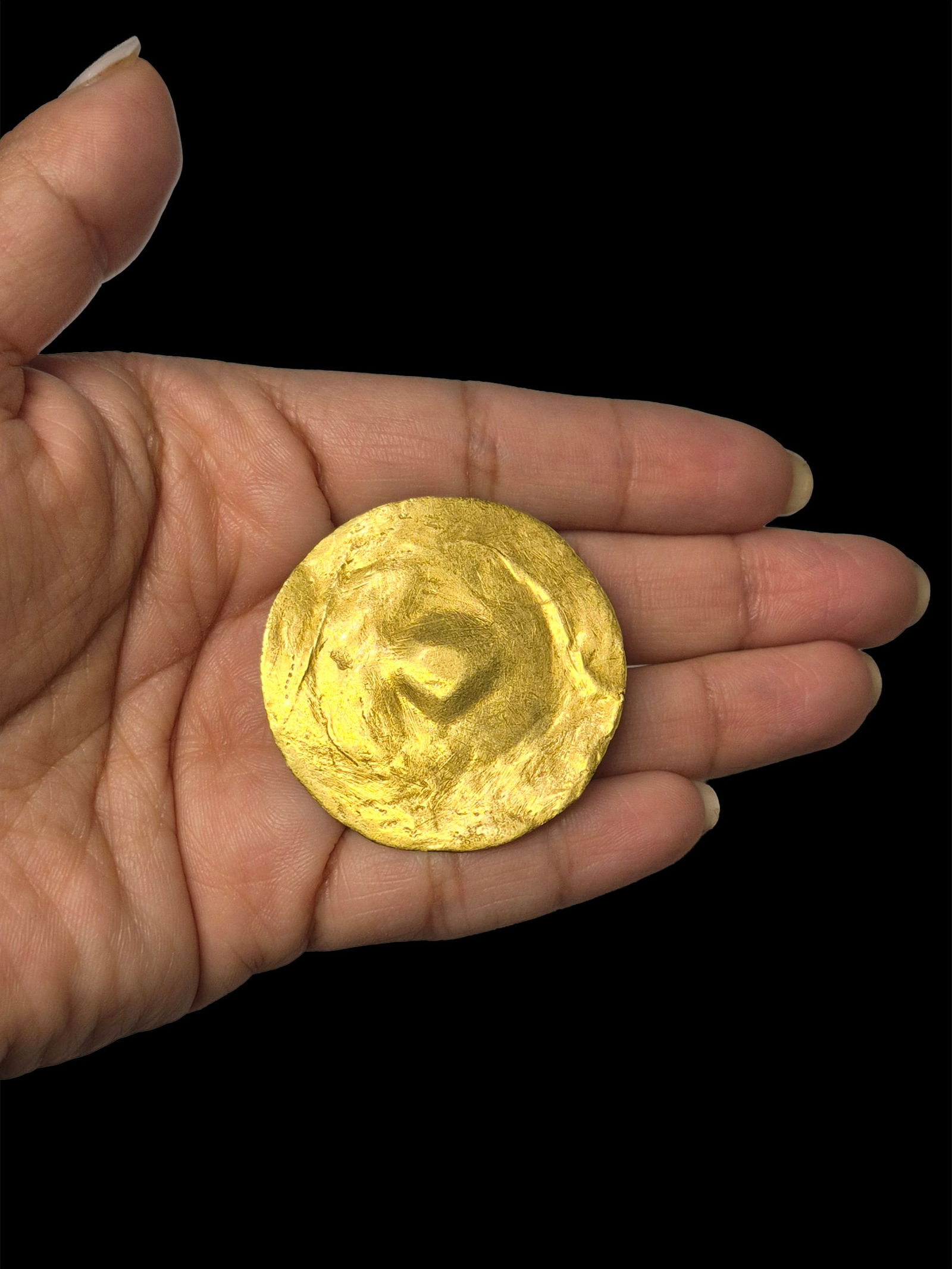 Pre-Columbian Gold Button, Tairona (1 of 6)