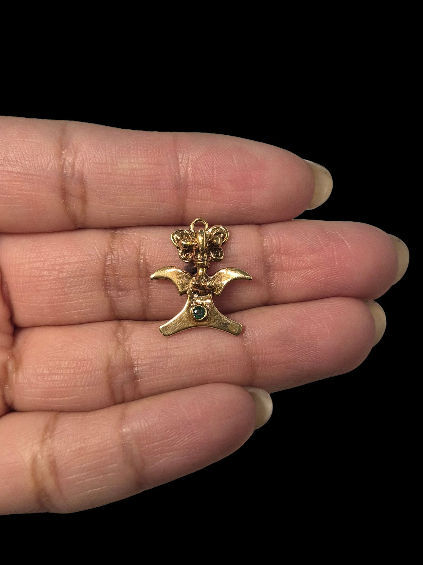 Pre-Columbian Style Chiriki Tumbaga Gold With Emerald: .75"x5/8" Pre-Columbian Style Chiriki Tumbaga Gold With Emerald, 18-karat, 2.0g