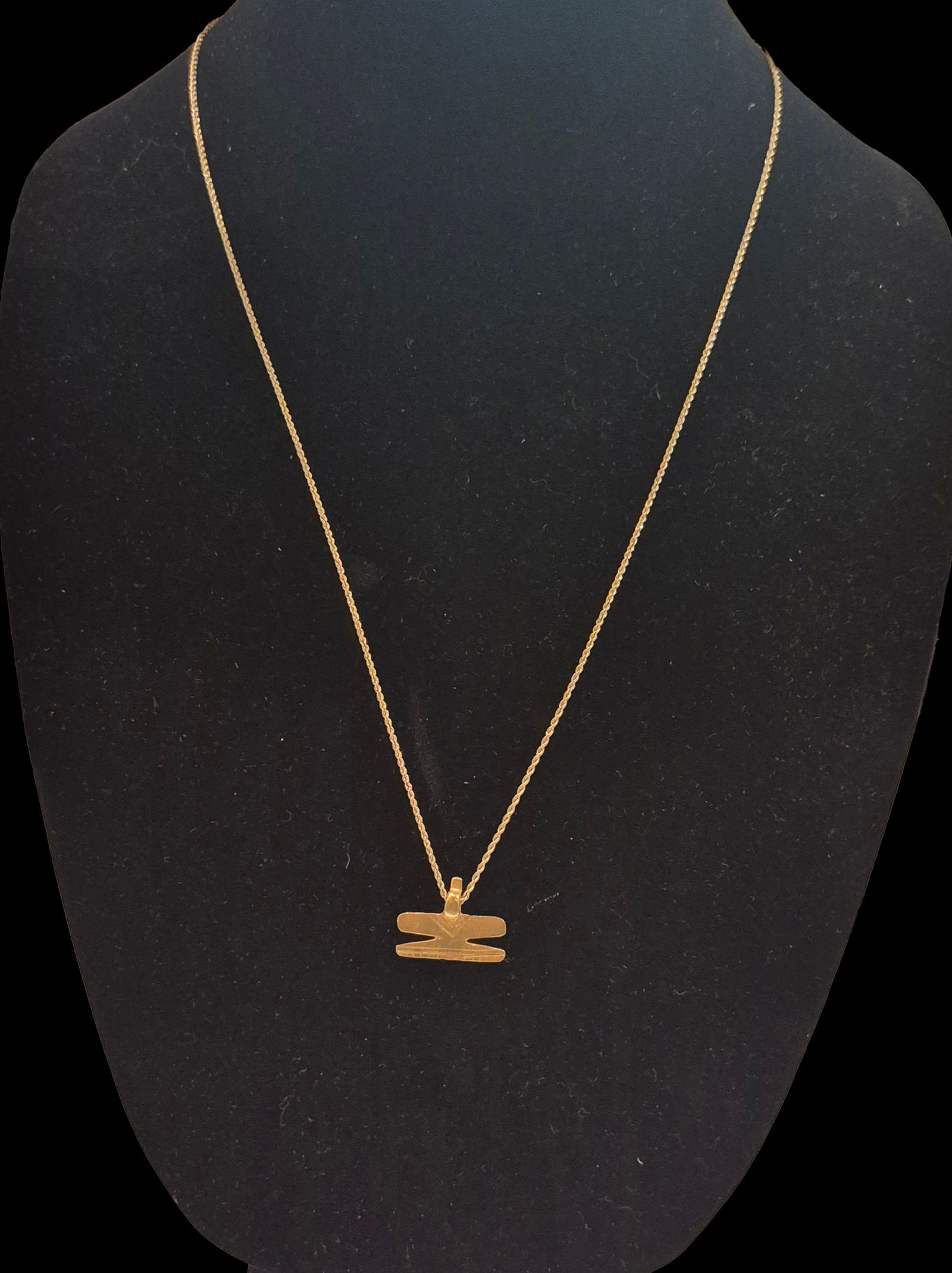 Pre-Columbian Tairona Gold Avian Pendant Necklace (1 of 6)