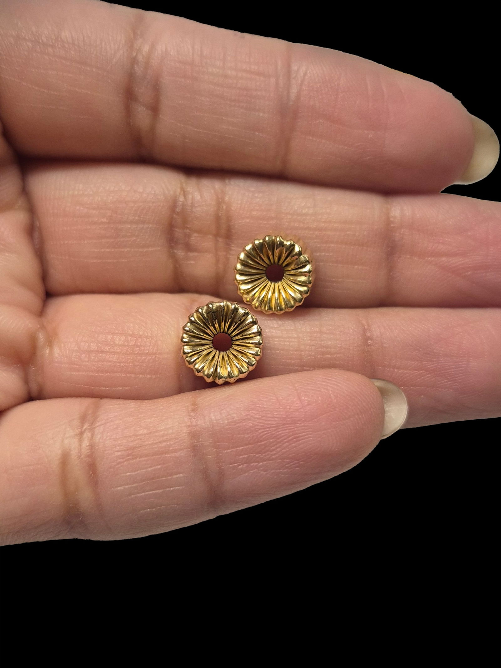 Decorative Gold Spacer Beads: 1/4"x1/8" Decorative Gold Spacer Beads, 0.9g, Size Each Bead 1/4" x 1/8"
