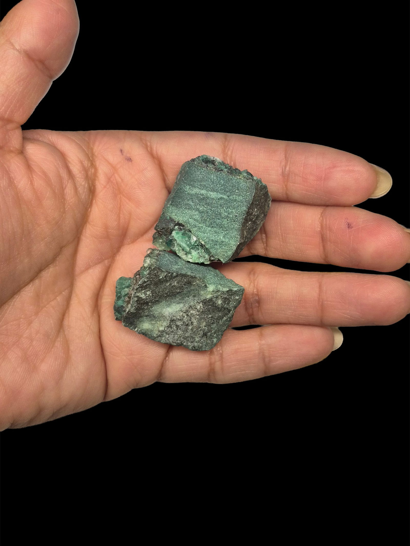 Natural Raw Rough Cut Colombian Emeralds: 1"x3/4" and 3/4"x3/4" Natural Raw Rough Cut Colombian Emeralds, 200 Carats