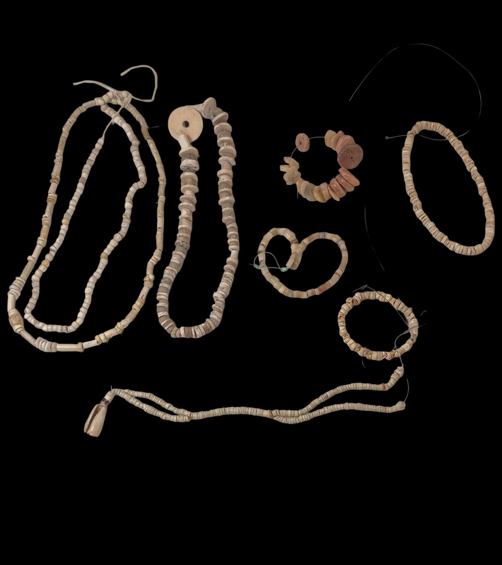 Large Lot of Pre-Columbian Beaded Necklaces and Assorted Beads, Tairona (1 of 2)