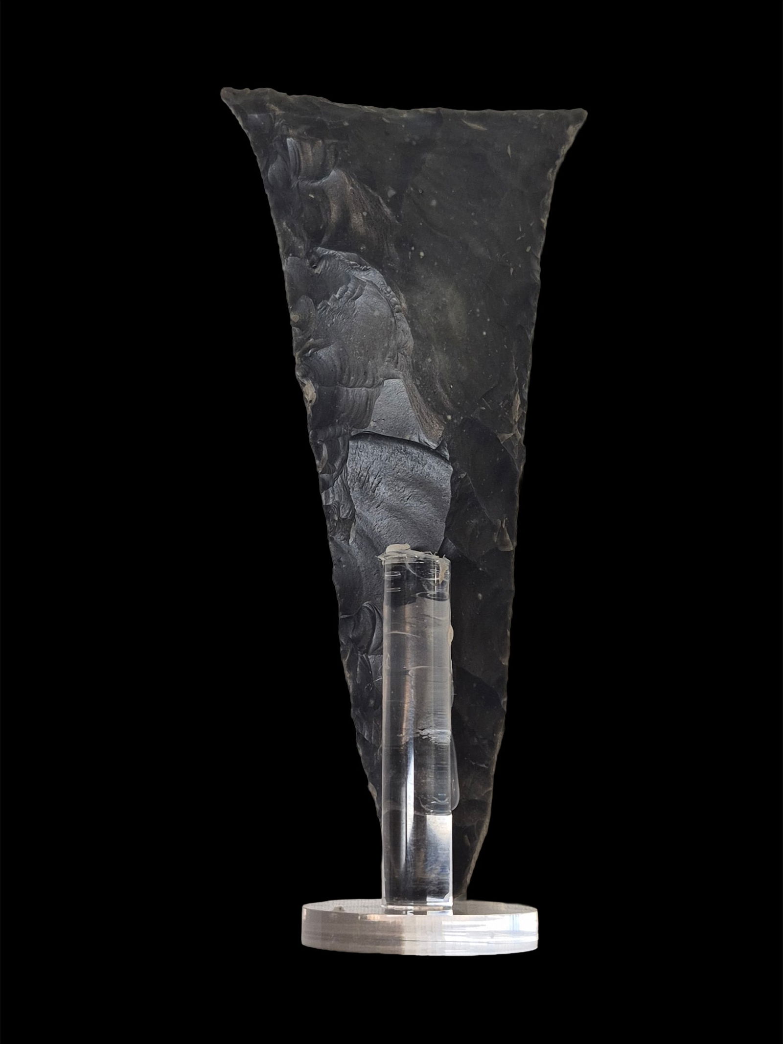 Pre-Columbian Mayan Blade Obsidian: 7.5"x3" Pre-Columbian Mayan Blade Obsidian, Translucent, Mesoamerica 800-1200 AD