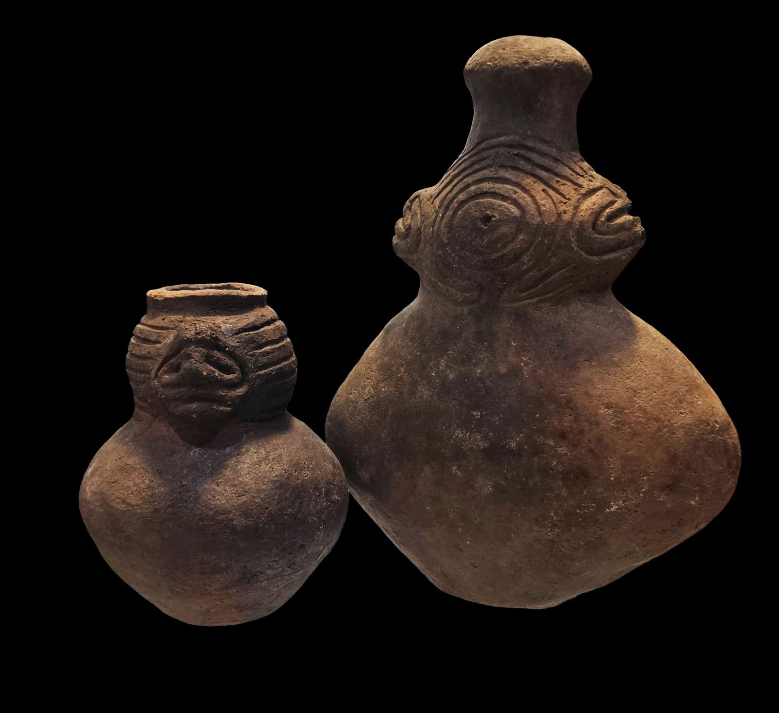 Pair of Pre-Columbian Taino Clay Vessels (1 of 8)