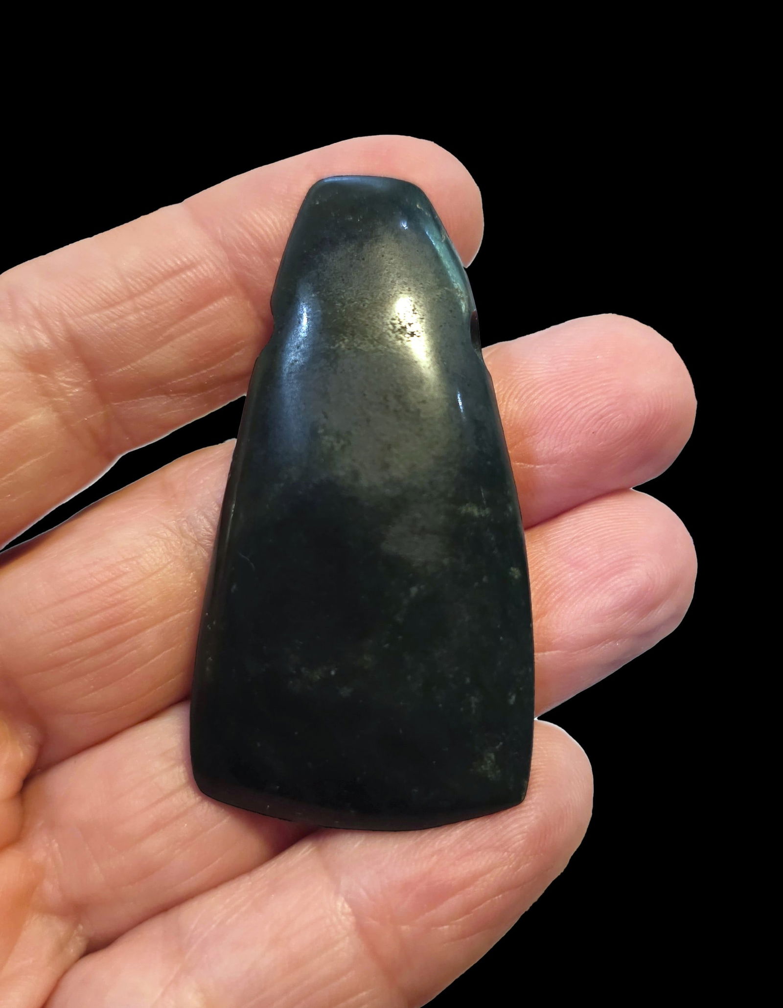 Pre-Columbian Green Jade Axe Pendant, Costa Rica (1 of 5)