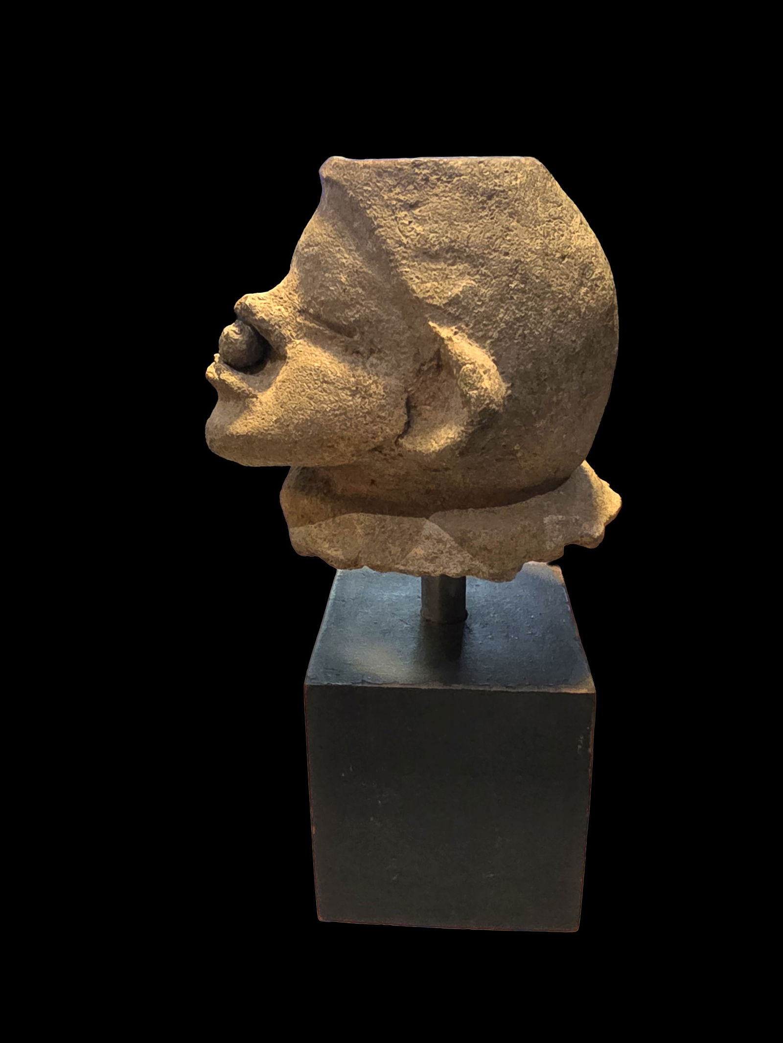 Pre-Columbian Olmec Clay Head Ceremonial Offering Fragment (1 of 7)