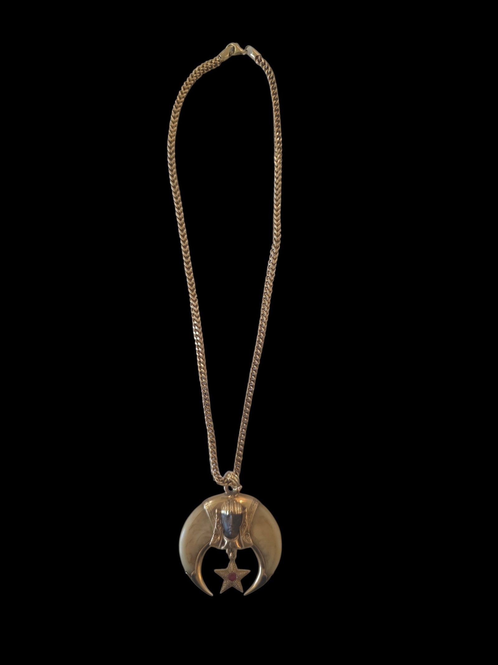 Antique 19th Century Masonic Freemason 14Kt Gold Tiger Claw Pendant On Gold Chain: Antique Masonic Freemason 14Kt Gold Tiger Claw Pendant, Heavy 14KT Gold Chain, 14KT Gold Bail And Ruby Inlay,Tiger's Eye Carved Face, Engraved A.C. Hagedorn M.D. Gloversville NY, 50 Grams of Gold, $45
