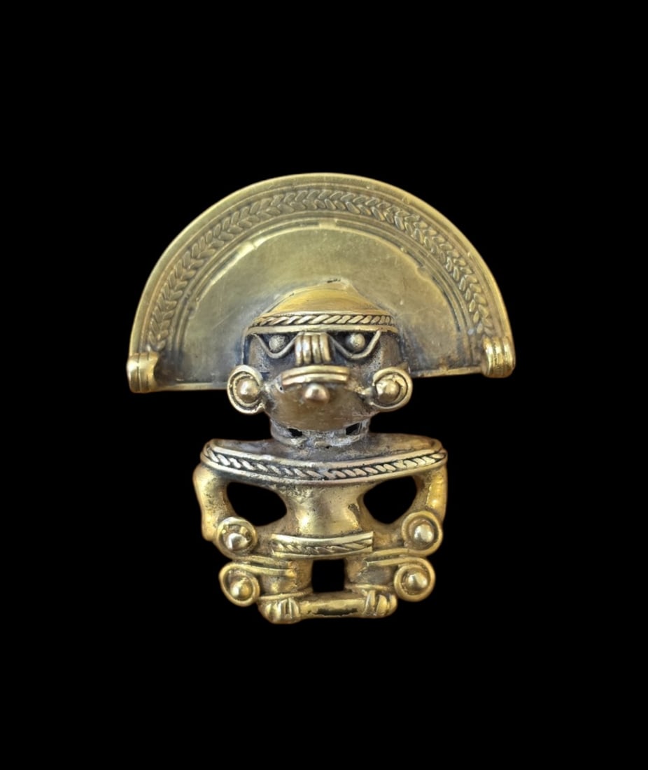 Pre-Columbian Tairona Cacique Shaman Pendant, Tumbaga (1 of 4)