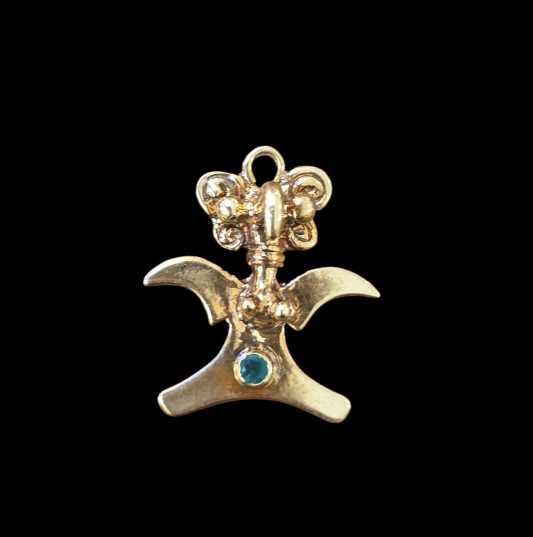 Pre-Columbian Style Chiriqui Eagle Pendant, Gold With Emerald Inlay (1 of 5)