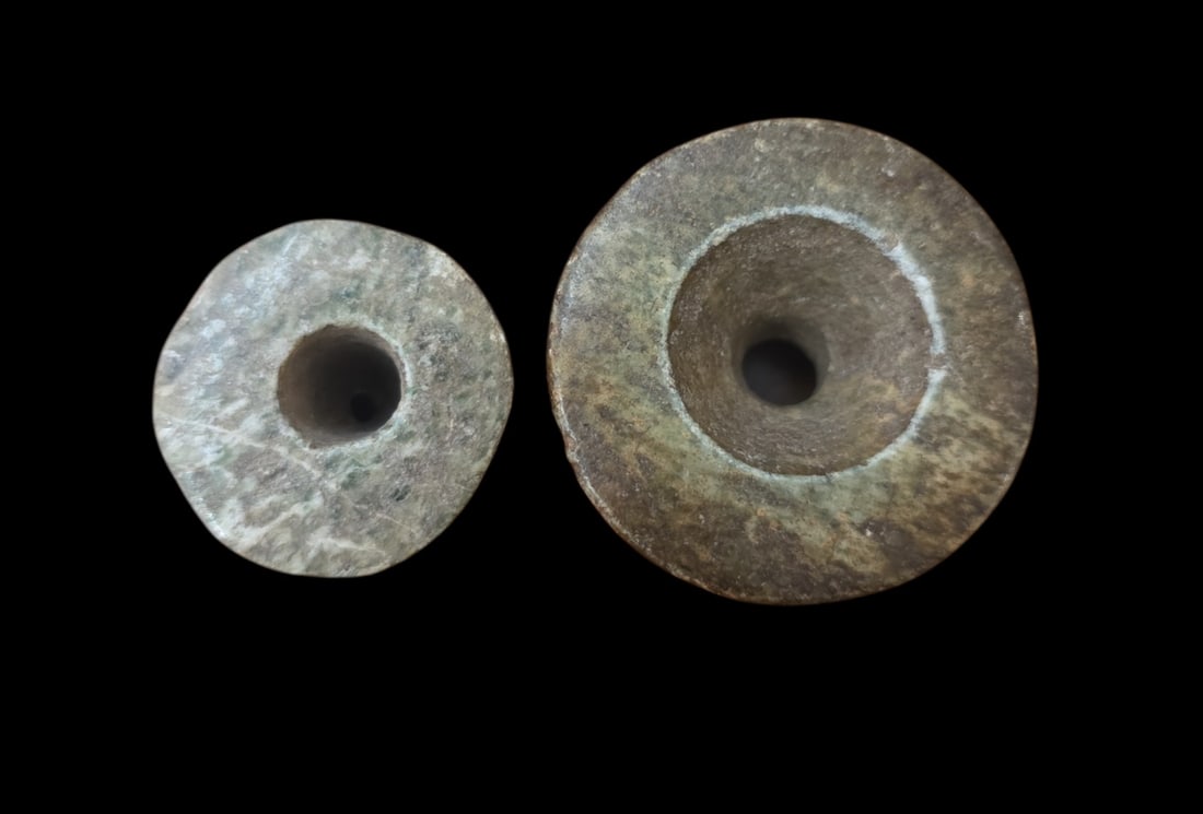 Pre-Columbian Mayan Green Jade Ear Flares (1 of 4)