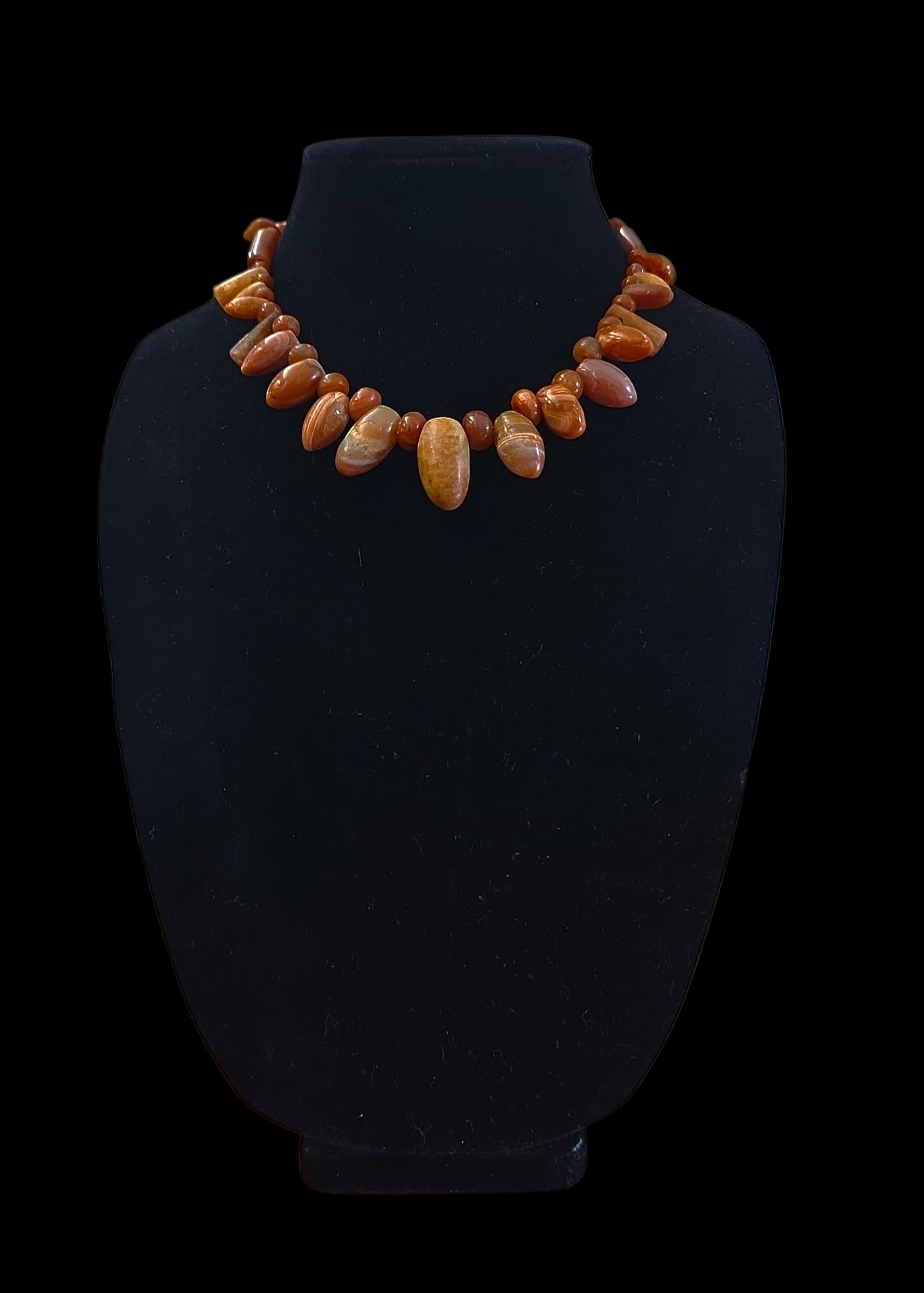Pre-Columbian Tairona Carnelian Bullet Beaded Necklace (1 of 6)