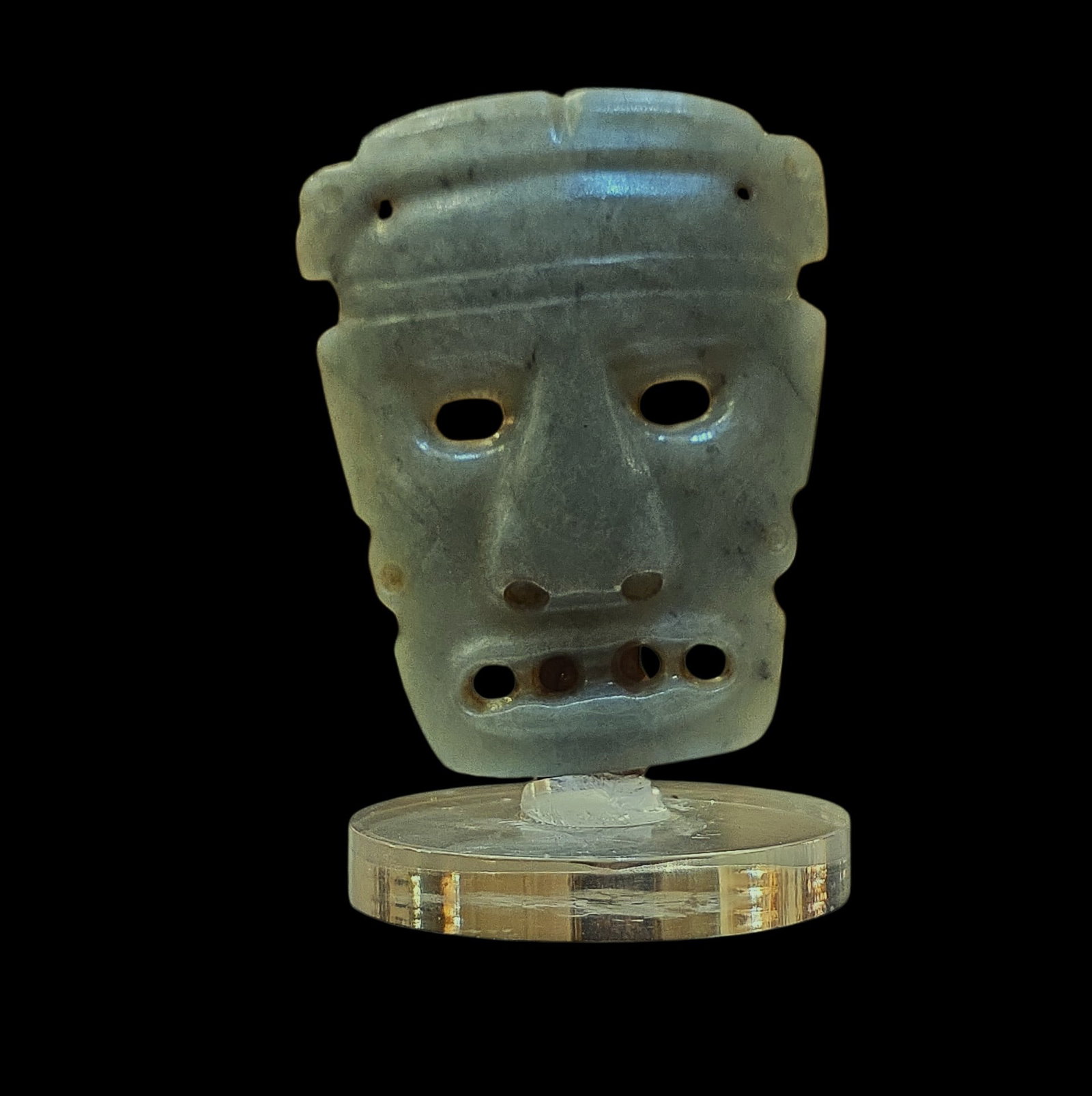 Pre-Columbian Jade Avian Maskette Pendant, Costa Rica (1 of 4)