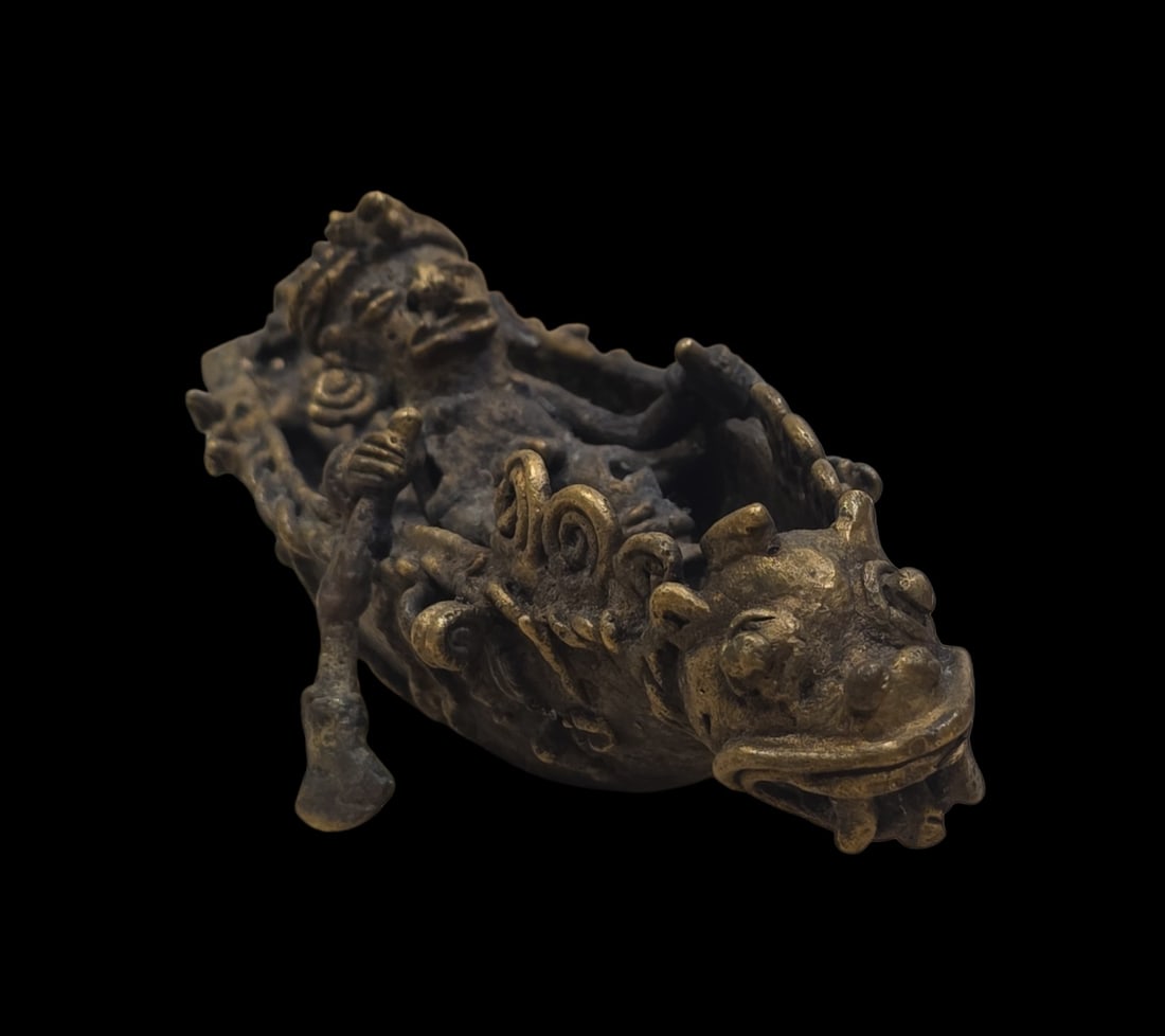 Pre-Columbian Style Ceremonial Figure In Canoe, Gold Tone (1 of 5)