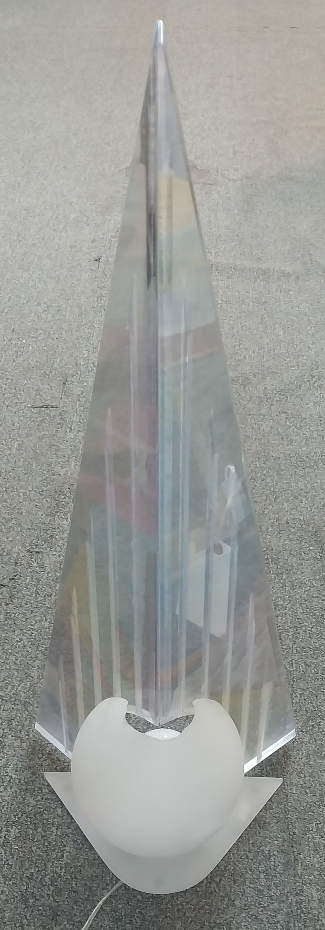 Abstract Table Lamp, Lucite, small issues (1 of 3)