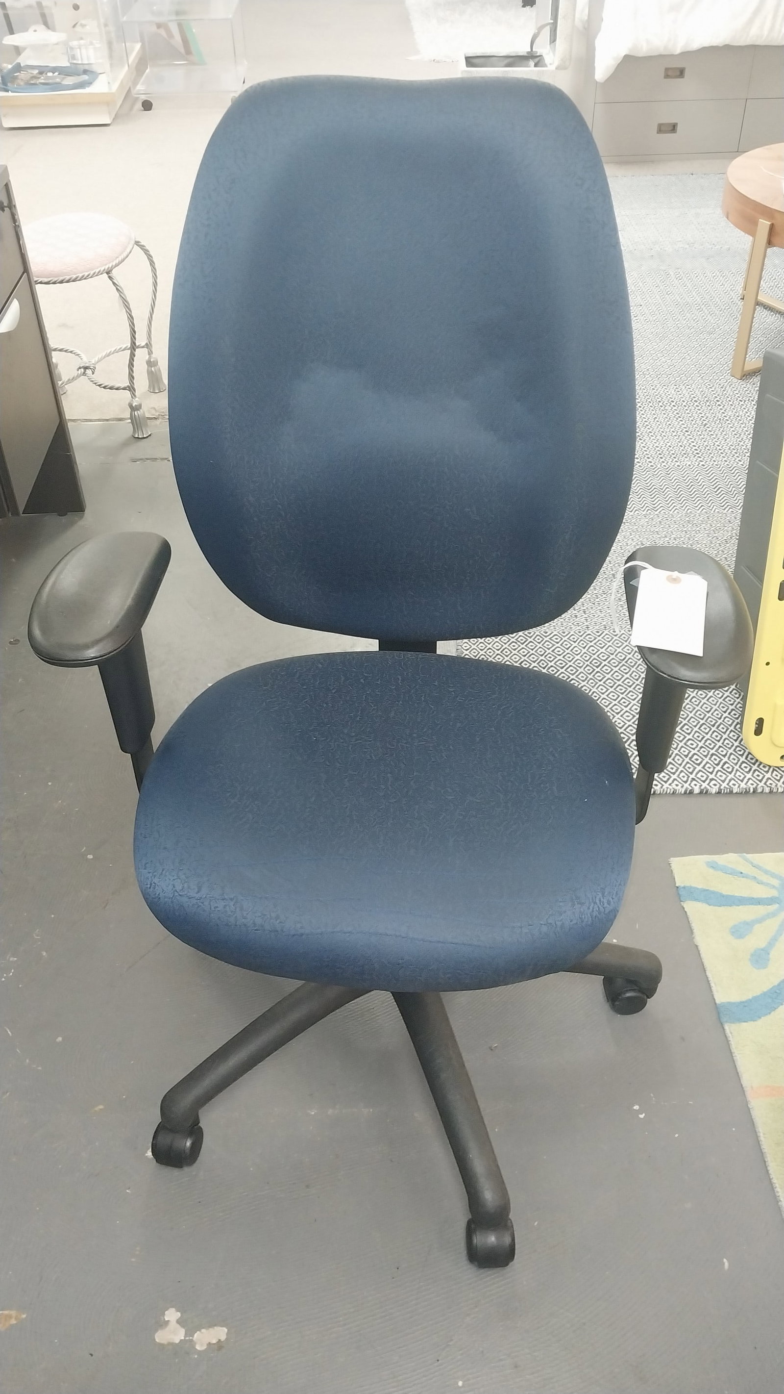 Navy Blue Office Chair with Five-Star Base (1 of 1)