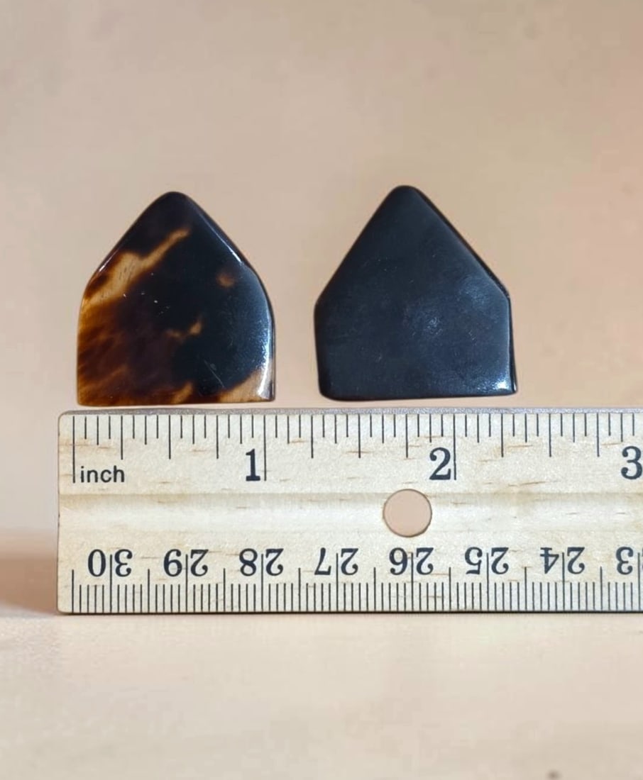 Victorian Tortiose Guitar Pics: 1" x 1" Victorian Tortiose Guitar Pics
