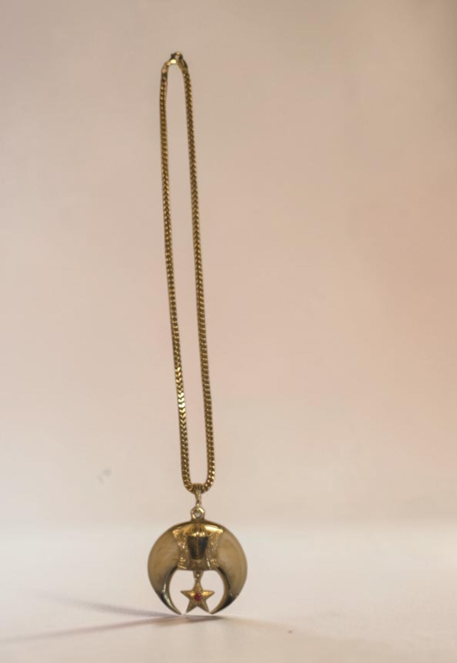 19th Century Freemason 14Kt Gold Tiger Claw Necklace: 13" x 2" Antique Masonic Freemason 14Kt Gold Tiger Claw Pendant, Heavy 14KT Gold Chain, 14KT Gold Bail And Ruby Inlay,Tiger's Eye Carved Face, Engraved A.C. Hagedorn M.D. Gloversville NY