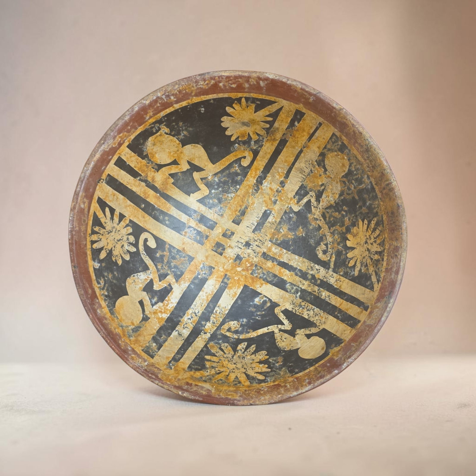 Pre-Columbian Narino Carchi Polychrome Bowl (1 of 5)