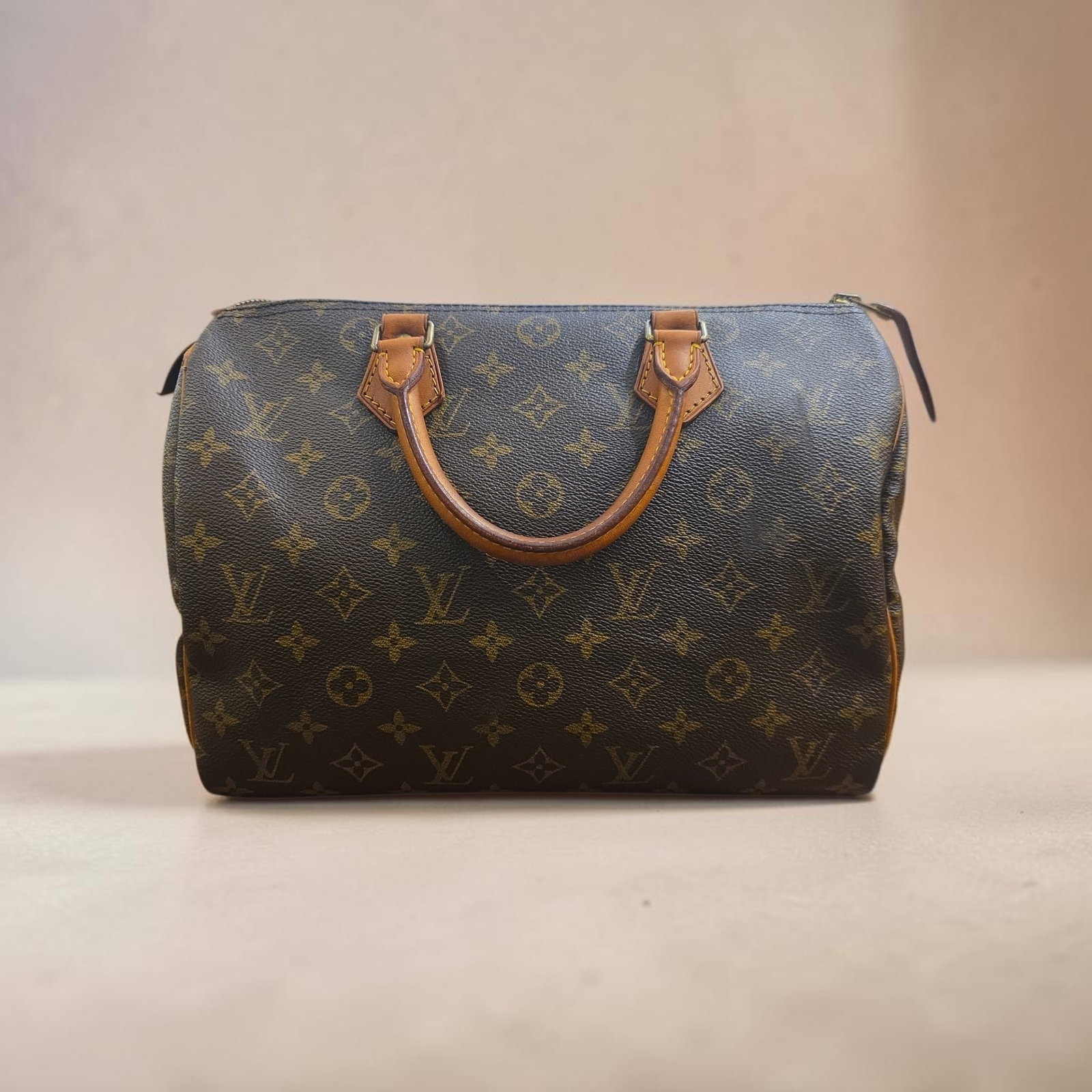 Authentic Louis Vuitton Monogram Speedy 30: 12.25" L x 7" W x 8" H Authentic Louis Vuitton Monogram Speedy 30, 1991 Vintage Monogram Speedy, Great Condition