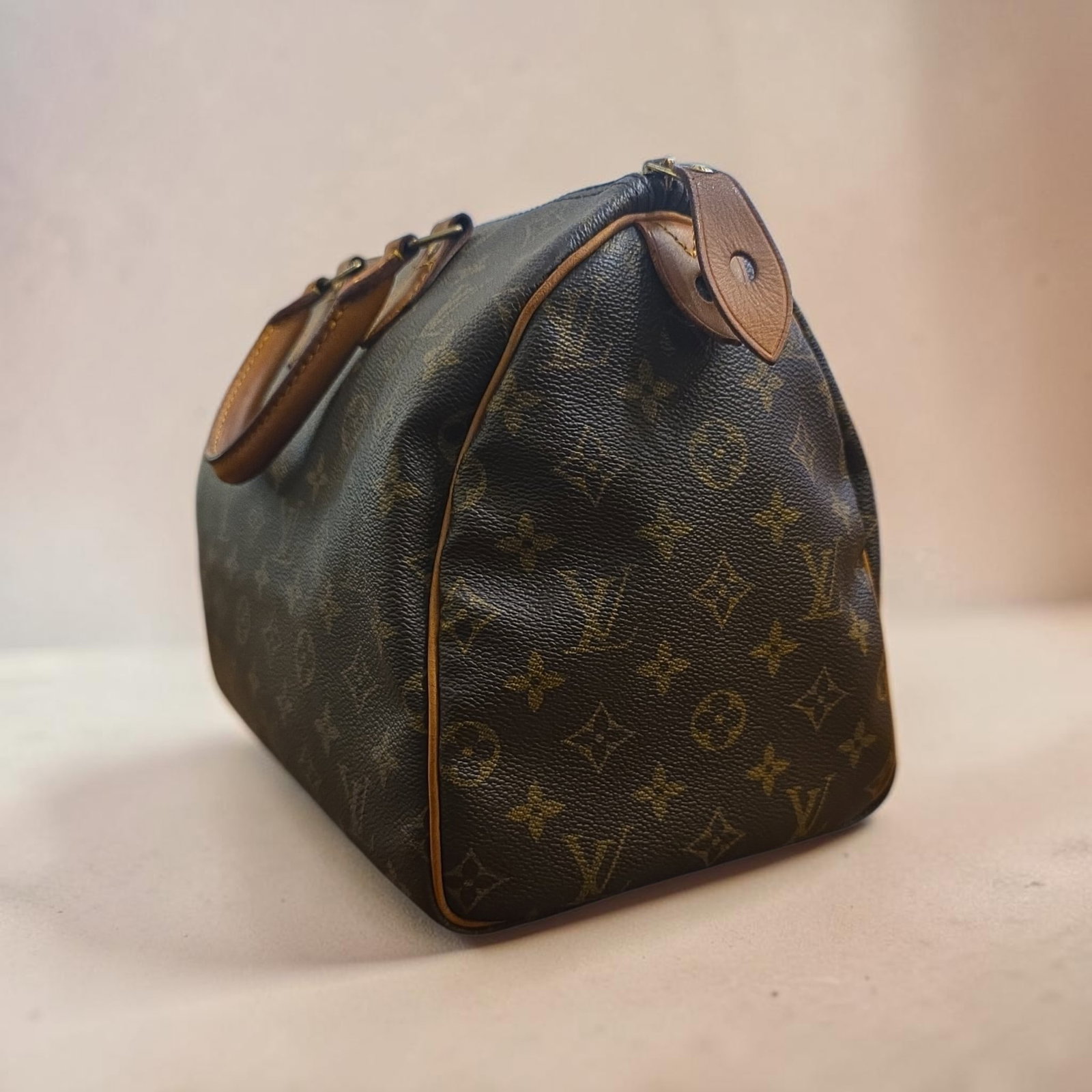Authentic Louis Vuitton Monogram Speedy 30 - 3