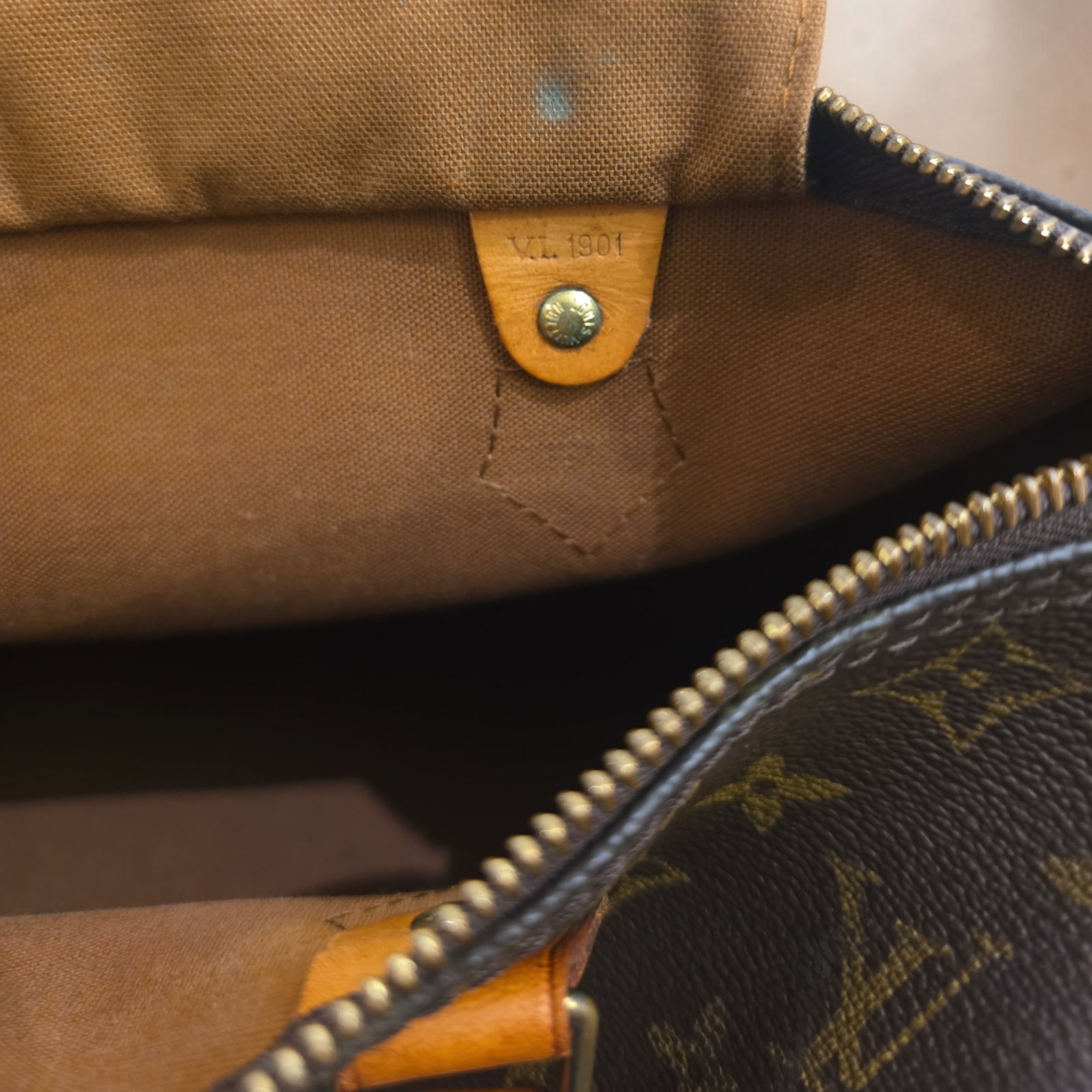 Authentic Louis Vuitton Monogram Speedy 30 - 5