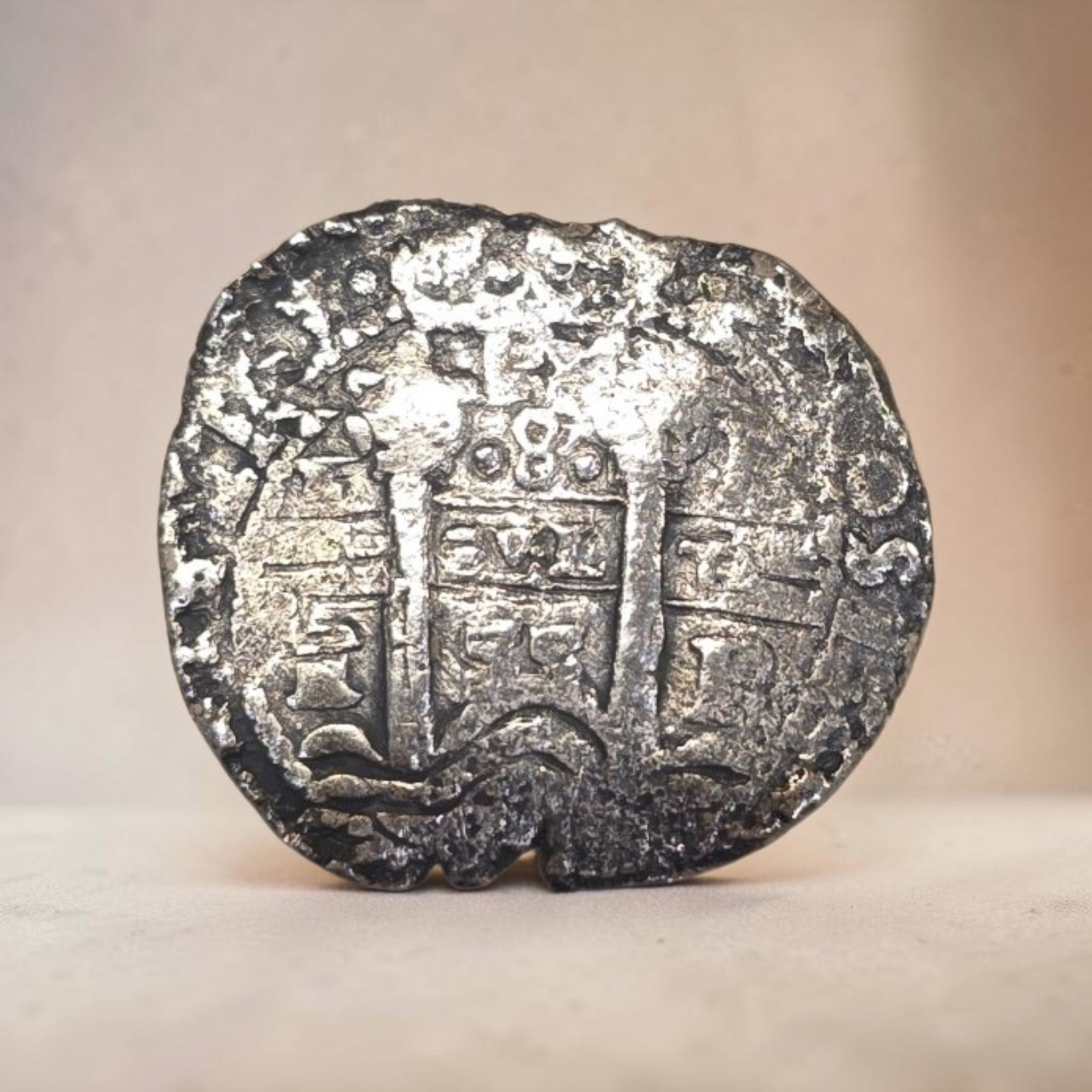Spanish Cob Silver Coin, 8 Reale (1 of 3)