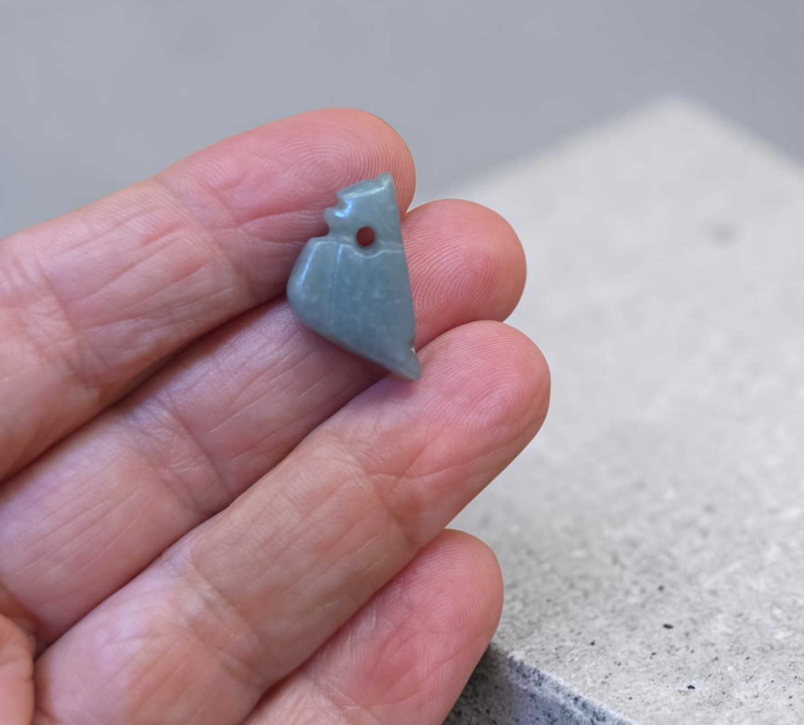 Pre-Columbian Blue Jade Avian Pendant Bead, Costa Rica (1 of 4)
