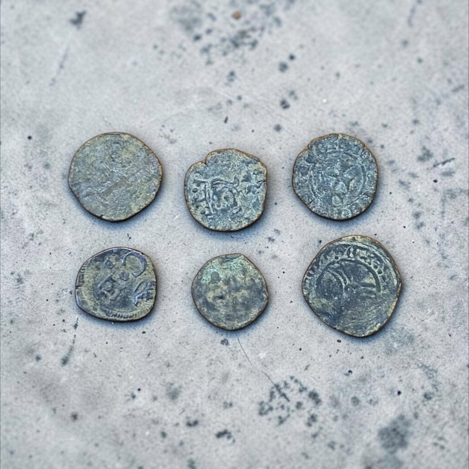 Medieval Templar and Castilian Coins, Lot of 6: .5"-.75", Medieval Templar and Castilian Coins, Lot of 6, 5 Grams