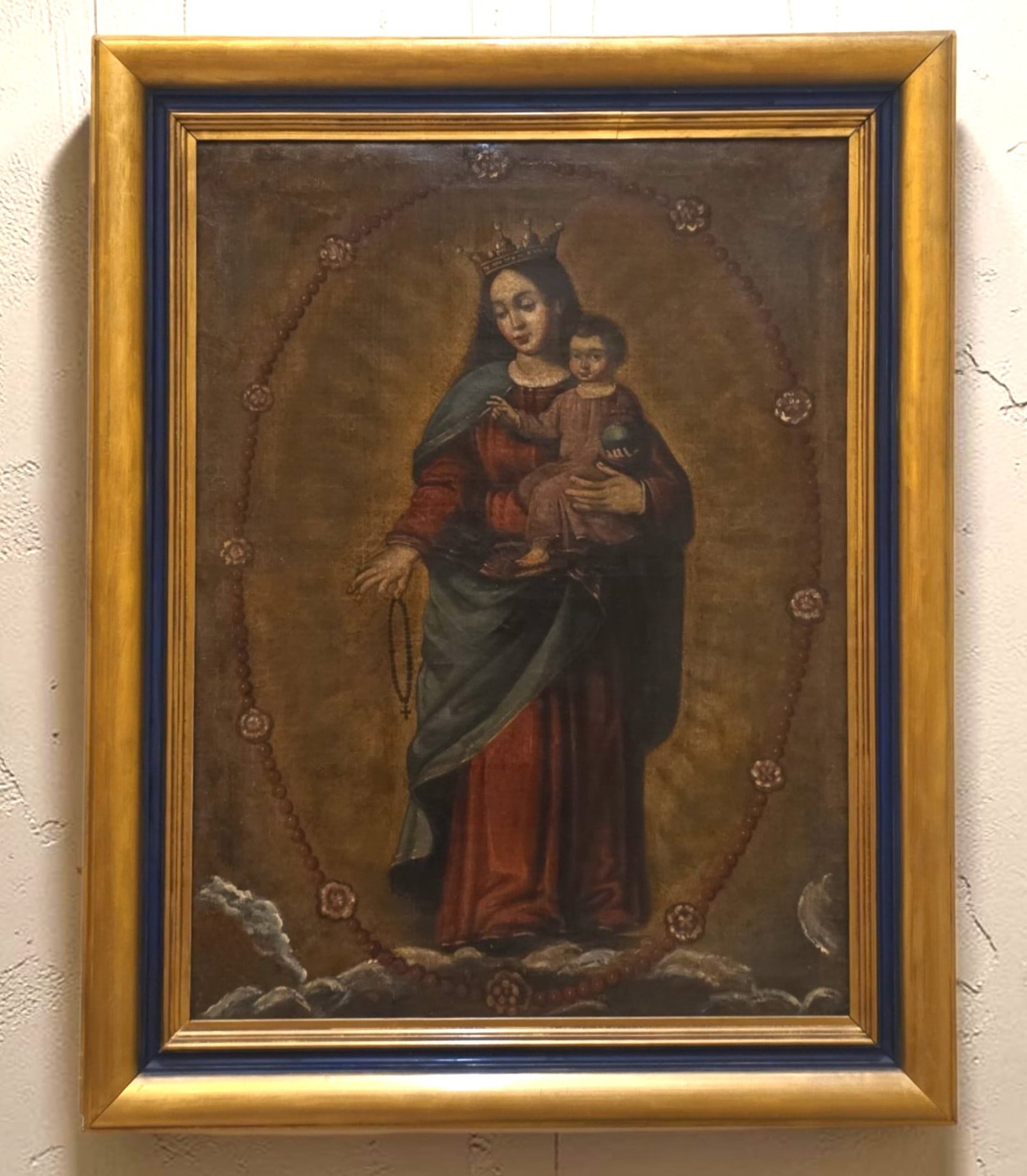 Very Large 17th Century Spanish Colonial Nuestra De Senora Del Rosario Oil on Canvas: 34" x 43", 17th Century Spanish Colonial Nuestra De Senora Del Rosario Oil on Canvas, Very Rare and Very Large oil on Canvas, Gilded Antique Frame, Excellent Condition, Size 34" x 43" Includes Frame