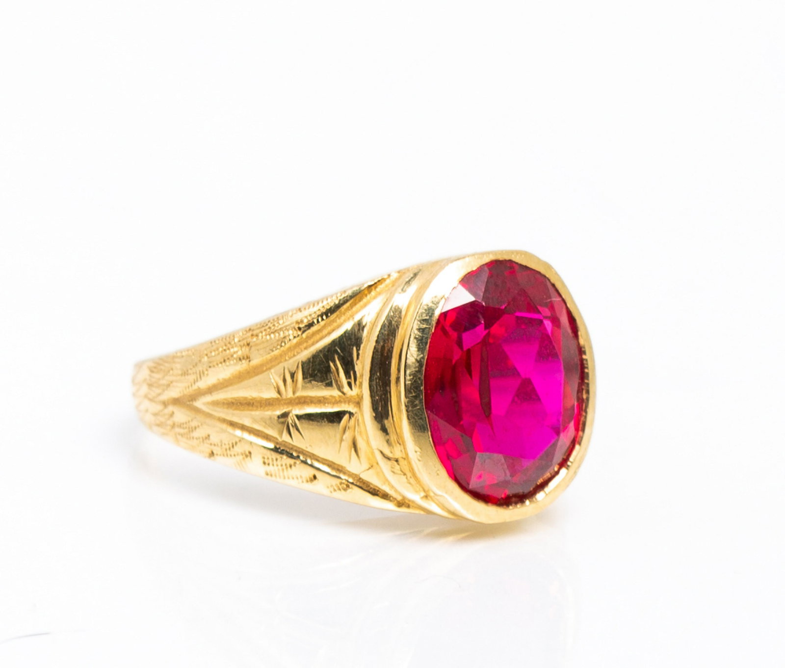 14K Gold and Synthetic Ruby Ring (1 of 10)