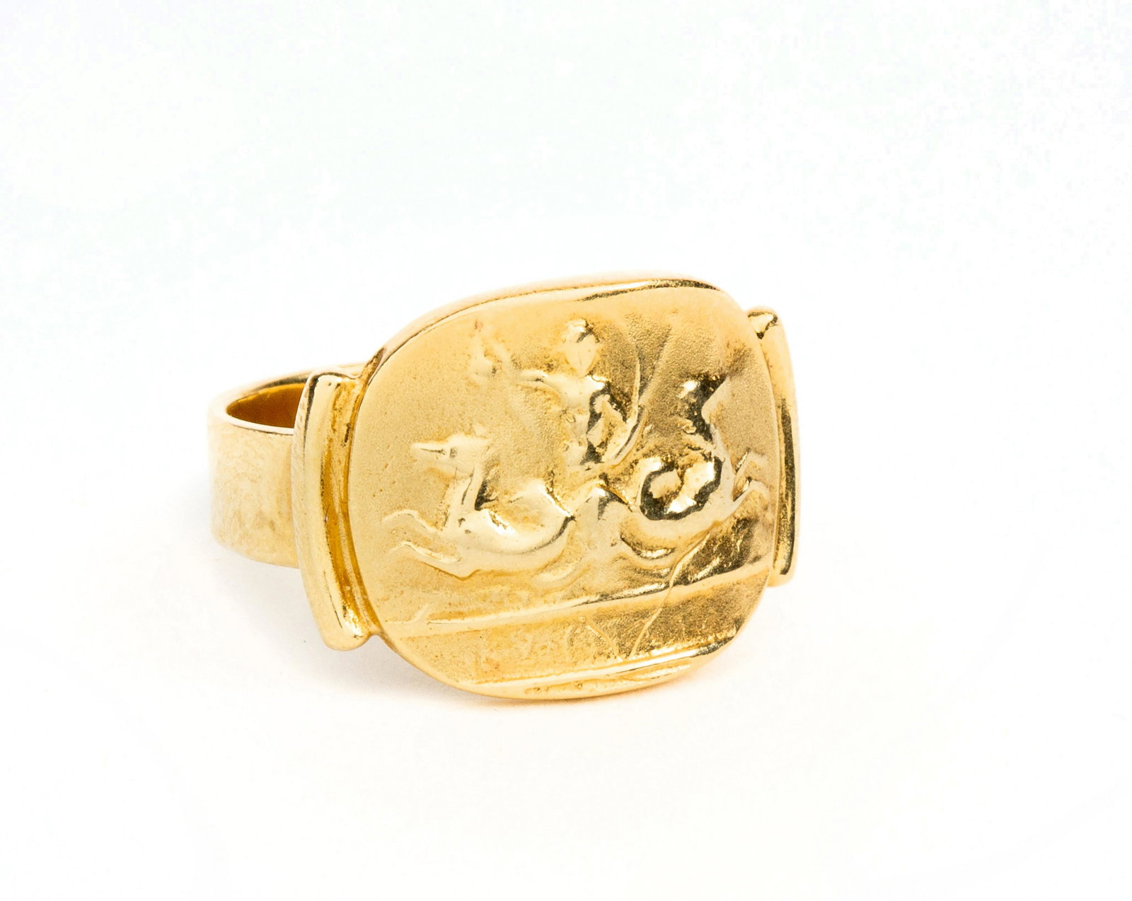 14K Gold Italian Classical Style Ring (1 of 10)