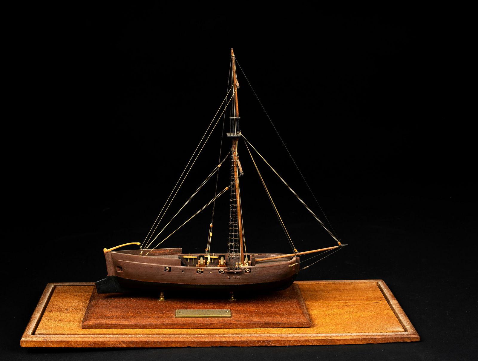 Loyal Convert (1775) Ship Model By Samuel Walker, 1960 (1 of 17)