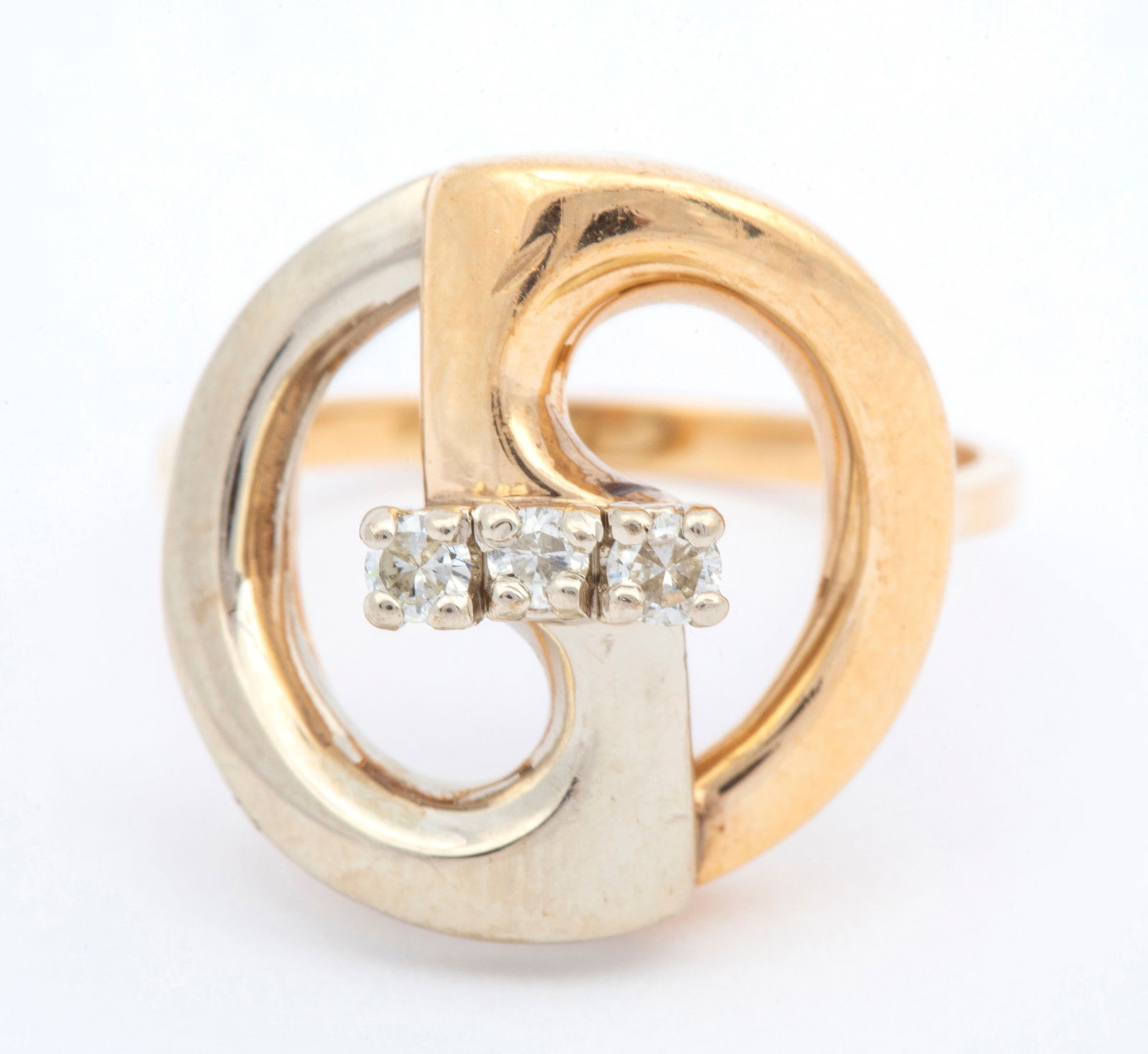 A Modern 14K Gold Two Tone and Diamond Ring (1 of 15)