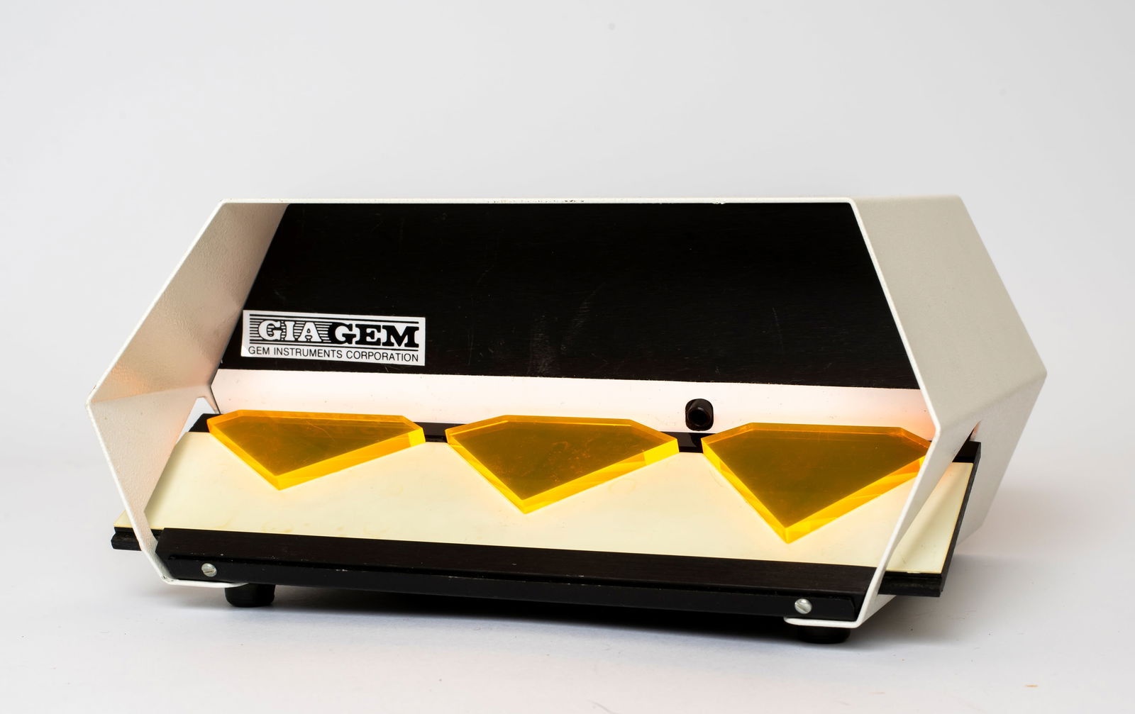 A GIA Gem Diamond Proportion Comparator (1 of 9)