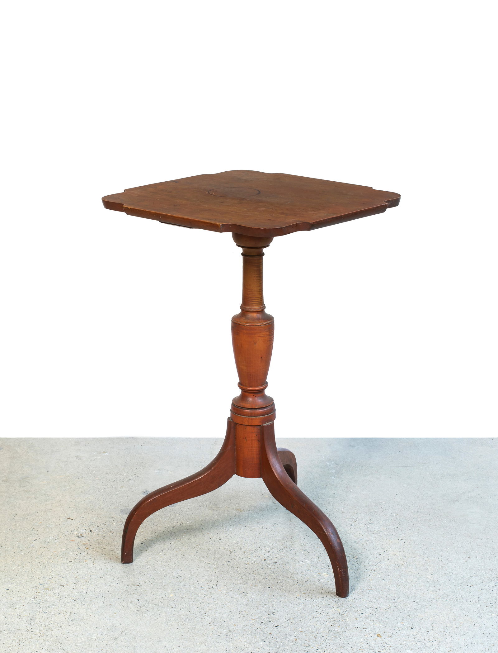 A Hepplewhite Spider Leg Candle Stand (1 of 6)