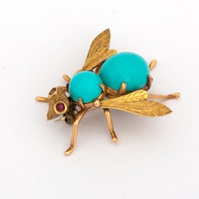 A Vintage 18K Gold and Turquoise Insect Brooch