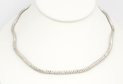 An Estate 18K Gold Diamond Necklace