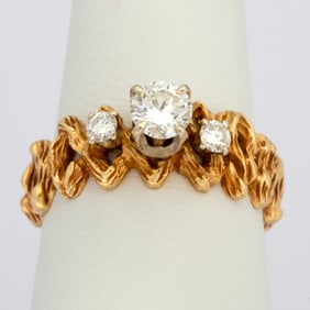 A Vintage 14K Gold and Diamond Solitaire Ring