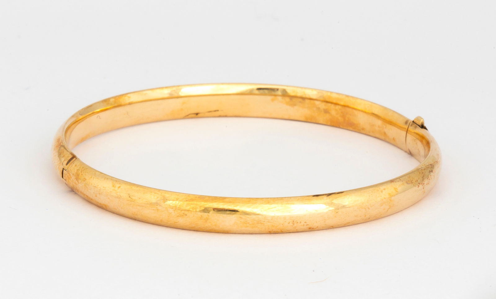 A Child's 14K Gold Bangle Bracelet (1 of 5)