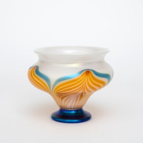 A Vandermark Iridescent Feather Vase