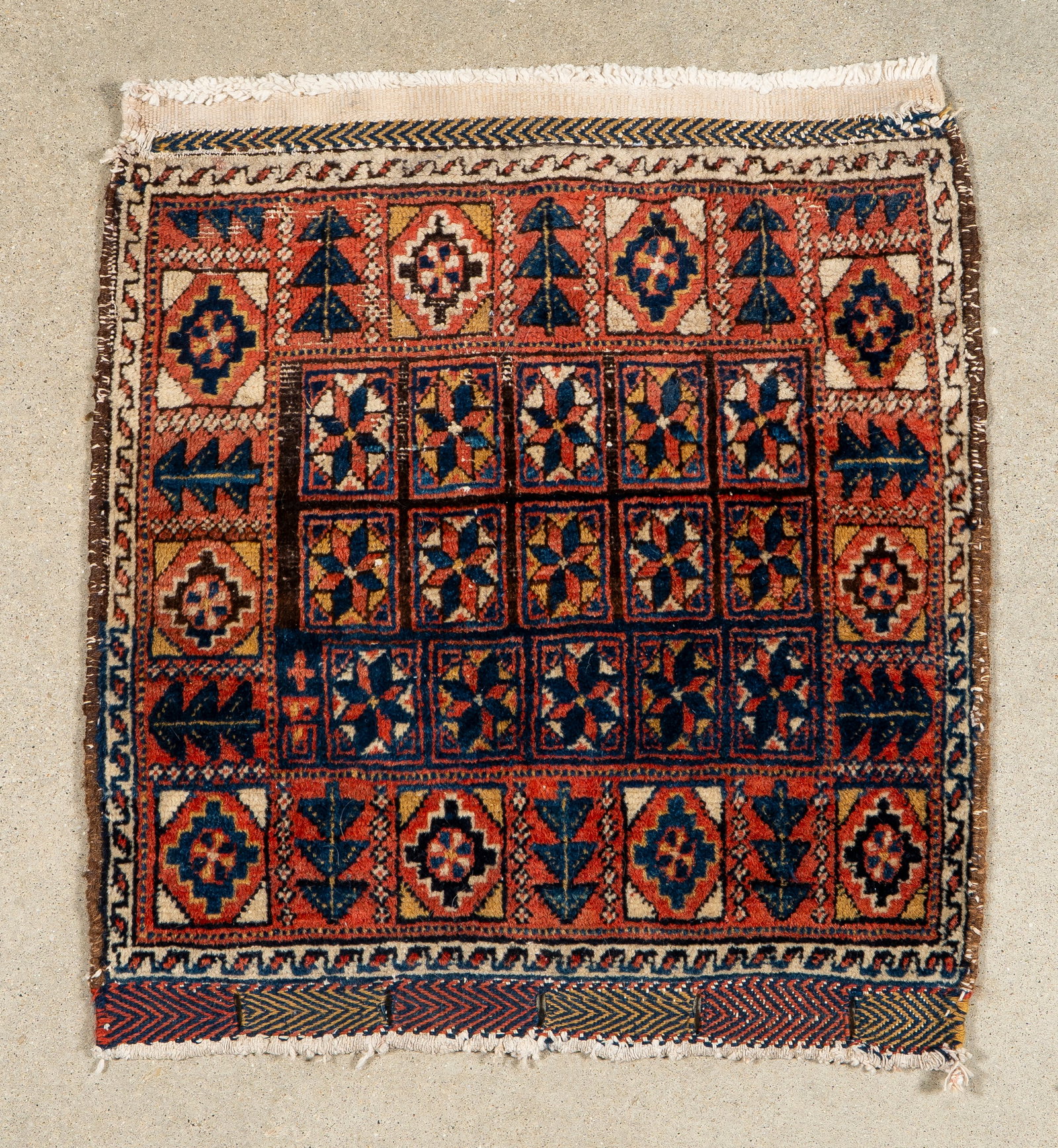 An Afshar Bag Face - 12