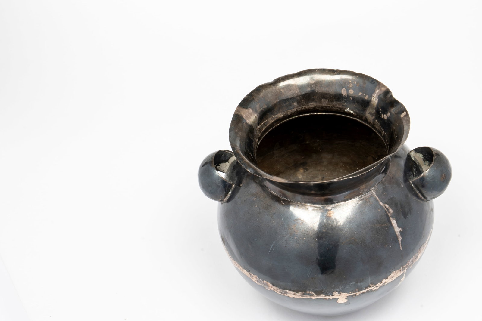 A Peruvian Sterling Silver Vessel - 3