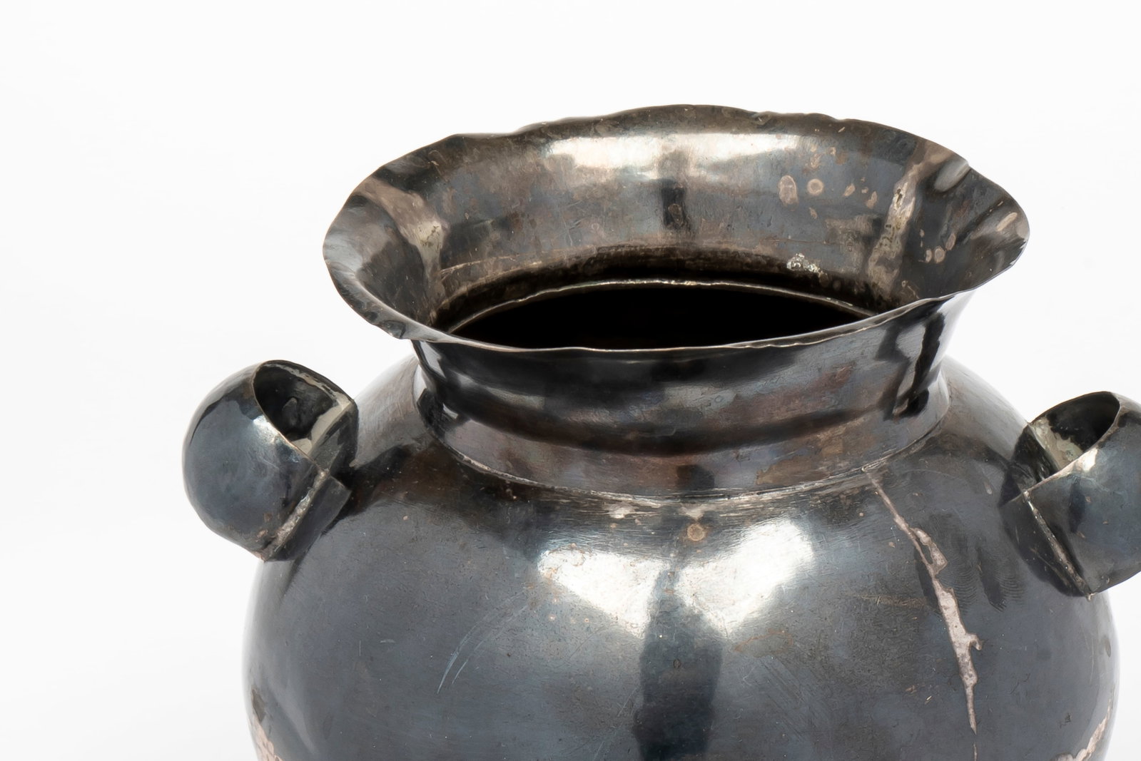 A Peruvian Sterling Silver Vessel - 4