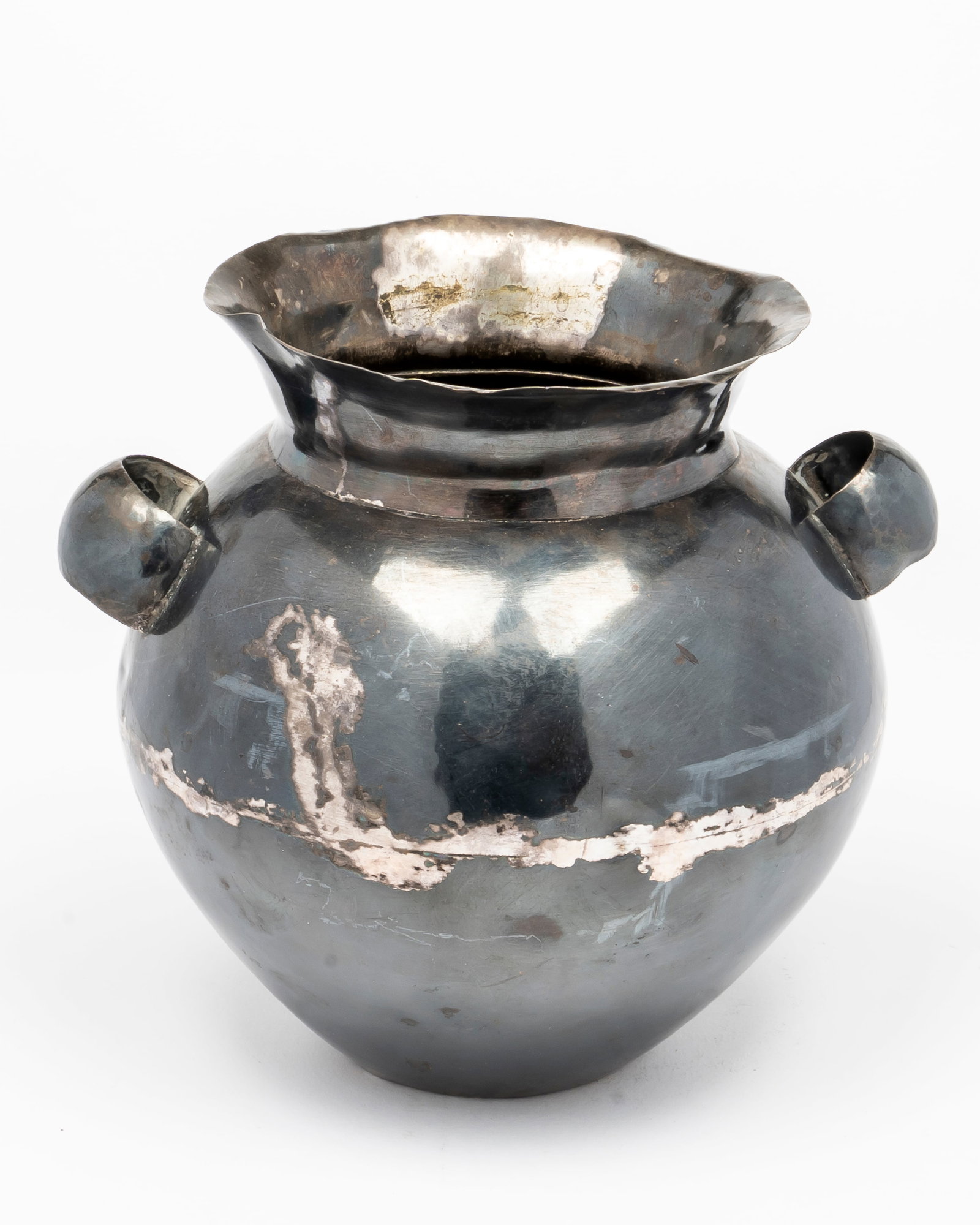 A Peruvian Sterling Silver Vessel - 8